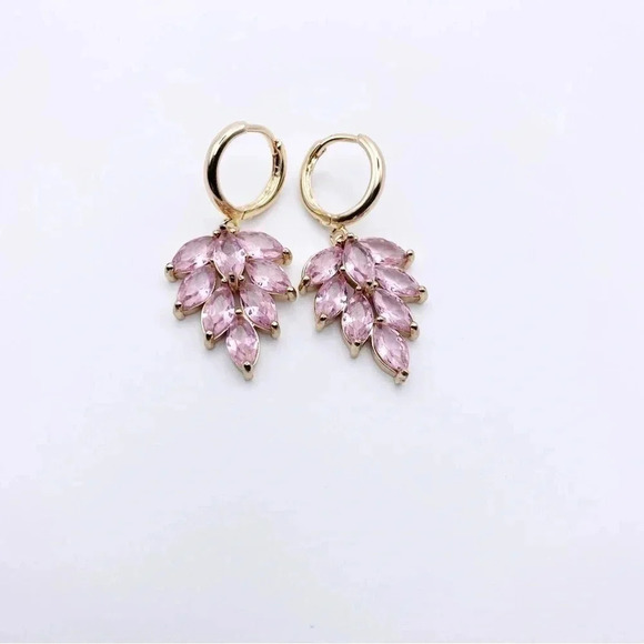 DROP Leaves Earrings Gold Plated - Picture 1 of 2